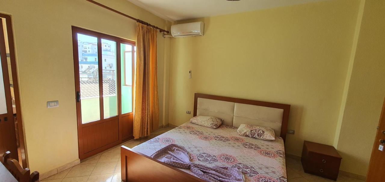 Guest House "Pisha" Durres Ngoại thất bức ảnh