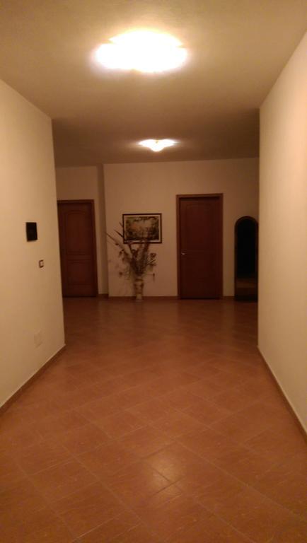 Guest House "Pisha" Durres Ngoại thất bức ảnh